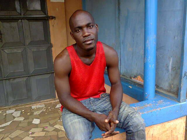 Follo Akiti, 38, Lome, Togo