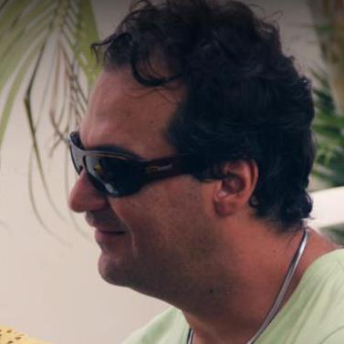 Marcial Rezende, 60, Uberlandia, Brazil