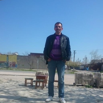 Mahmut Yavuz, 49, Samsun, Turkey