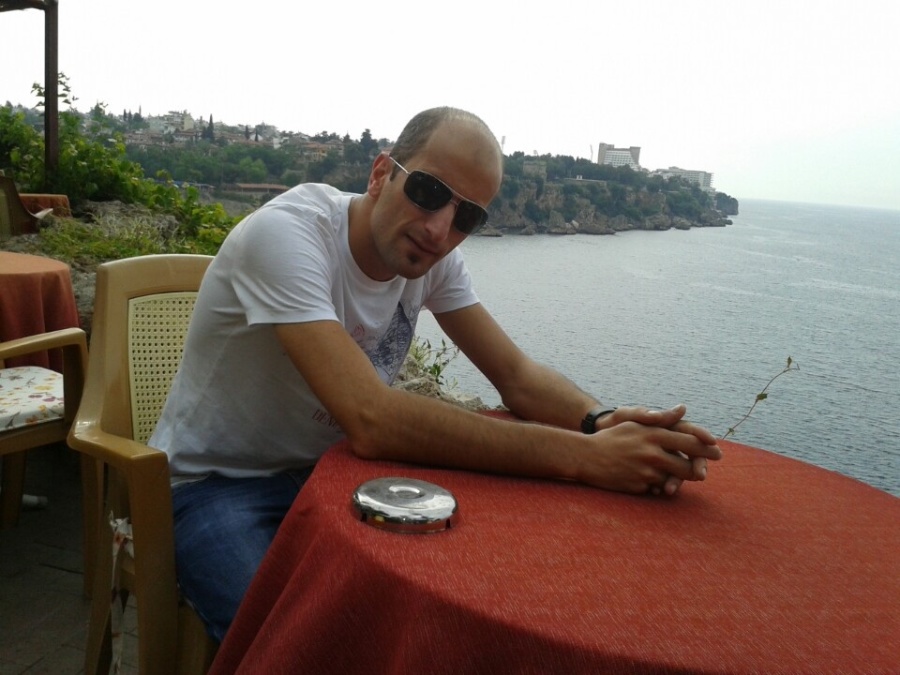 Okan, 39, Istanbul, Turkey