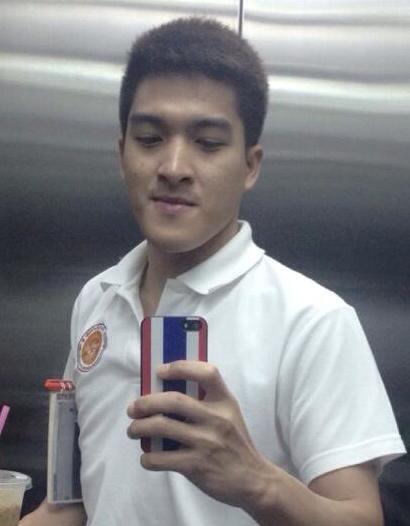 Krisada Breeze, 39, Bang Khen, Thailand