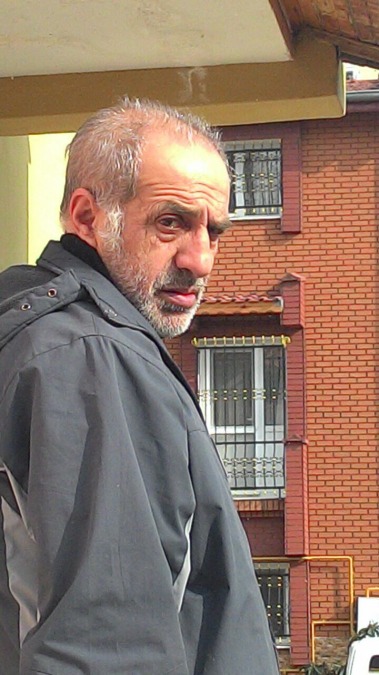 yüksel saygılı, 68, Izmir, Turkey