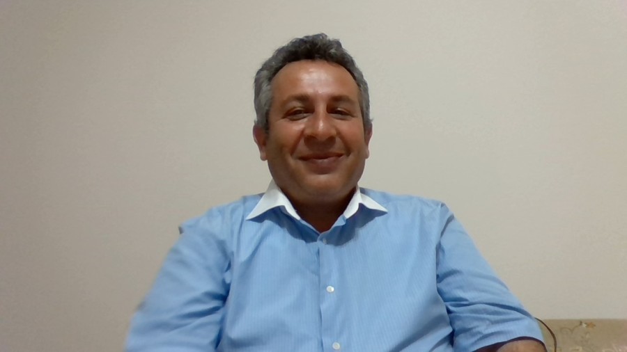 haydar, 60, Istanbul, Turkey