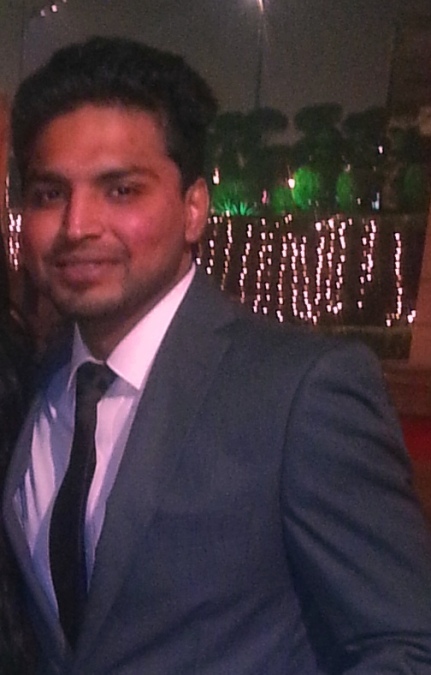 Aviral Rungta, 36, Ni Dilli, India