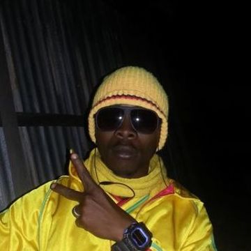 Issaka Sawadogo, 40, Ouagadougou, Burkina Faso