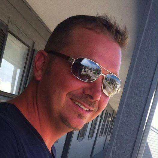 miles, 40, Texarkana, United States