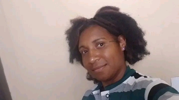 Emily, 24, Port Moresby, Papua New Guinea