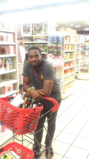 saka tobi, 32, Lagos, Nigeria