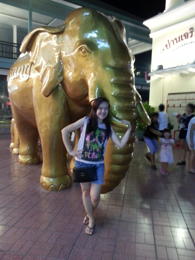 OR, 50, Bangkok, Thailand