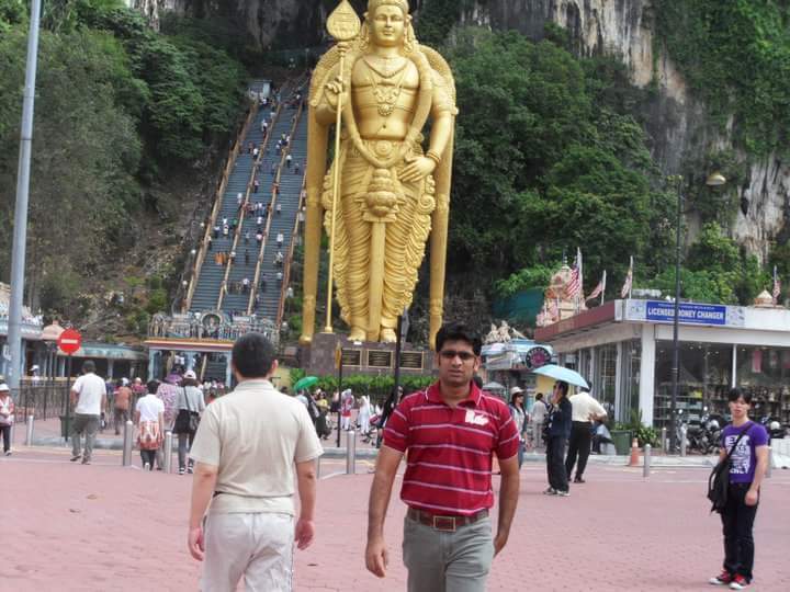 sham, 45, Colombo, Sri Lanka