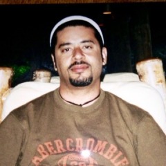 Che AL, 49, Abu Dhabi, United Arab Emirates