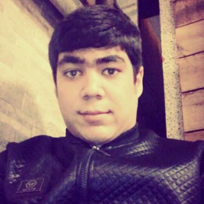 Bayram Piriyew, 30, Istanbul, Turkey