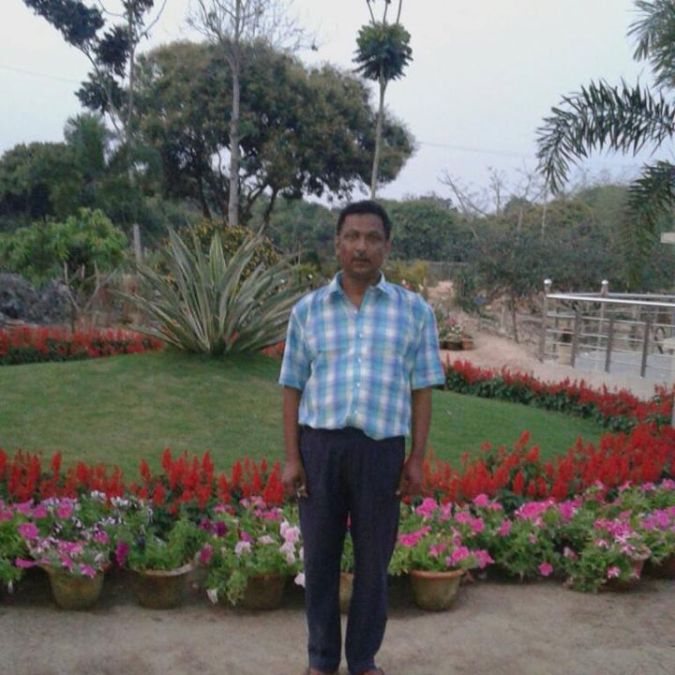 Sandip Singha, 65, New Delhi, India