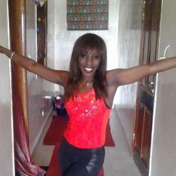 layla, 40, Dakar, Senegal