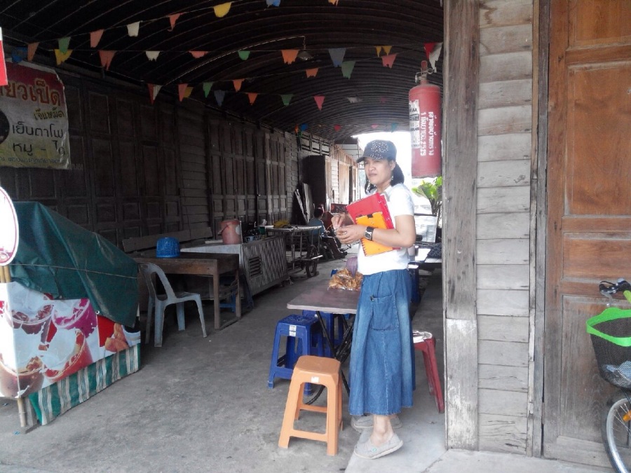 Toon Natthavee, 48, Bangkok, Thailand