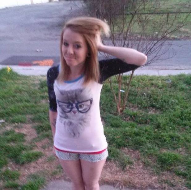 chloe, 35, North Bergen, United States