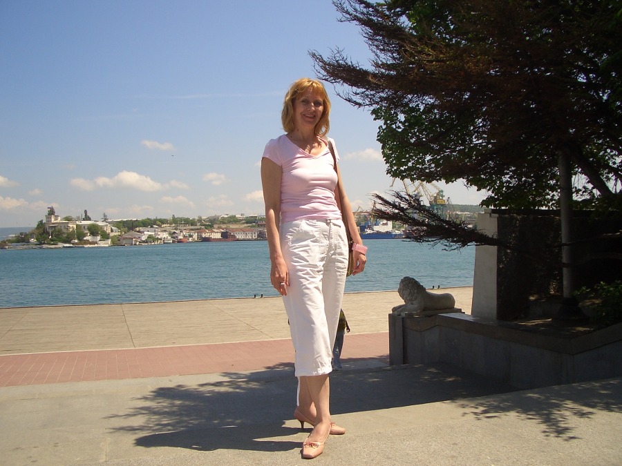 olga, 69, Tyumen, Russian Federation