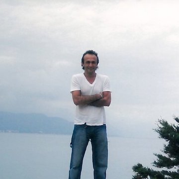 Erdal Karabas, 48, Istanbul, Turkey