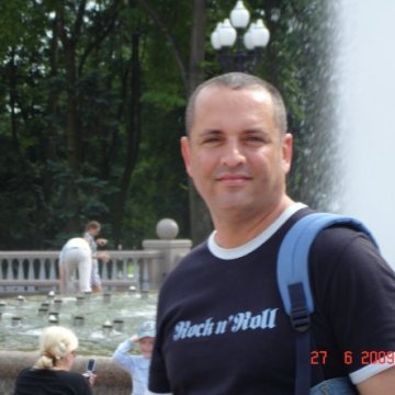 MERT, 51, Istanbul, Turkey