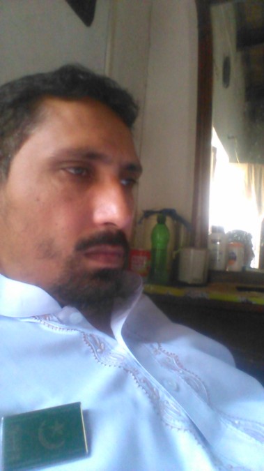 ladla, 35, Faisalabad, Pakistan