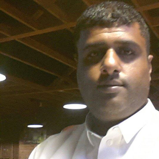 mohd, 41, Jeddah, Saudi Arabia