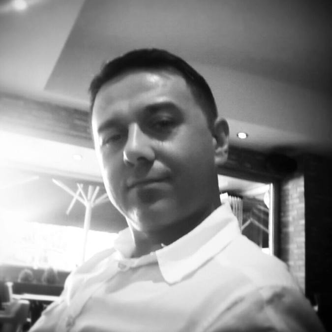 yüksel, 51, Istanbul, Turkey