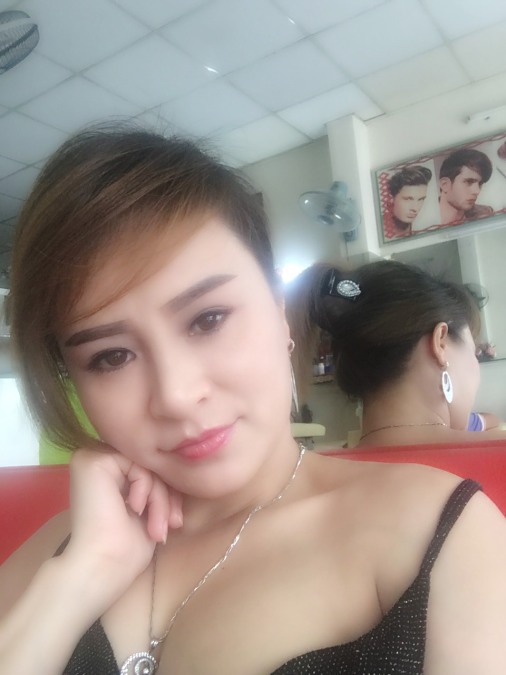 Candy, 41, Al Ain, United Arab Emirates