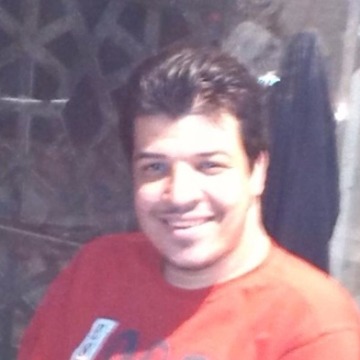 Mahmoud, 37, Cairo, Egypt