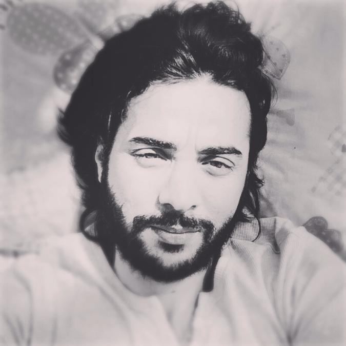 Lutfu, 46, Istanbul, Turkey