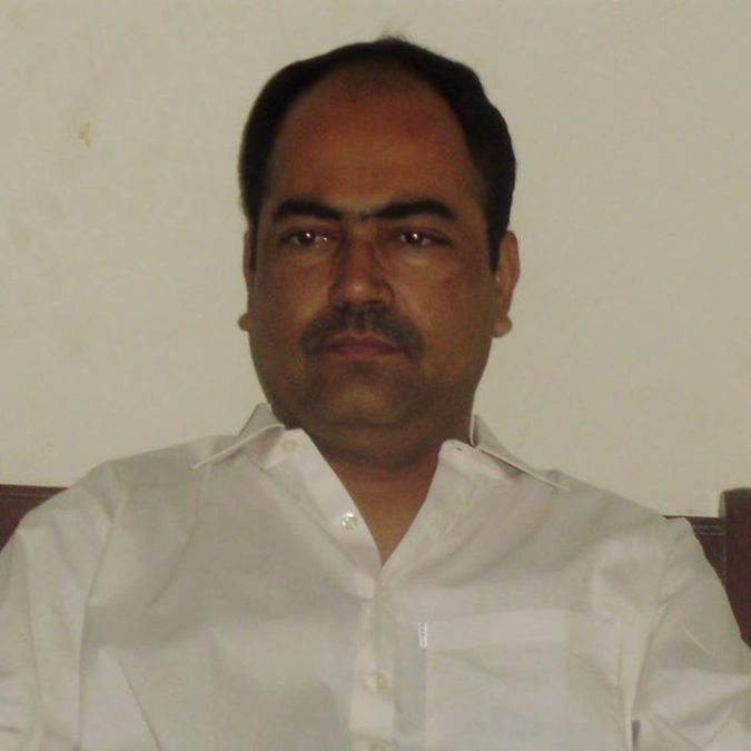 Azaan Naveed, 55, Hyderabad, Pakistan