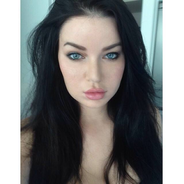 aubrey, 33, Laguna Niguel, United States