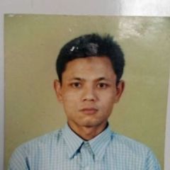 Wawan Juwaeni, 41, Bandung, Indonesia