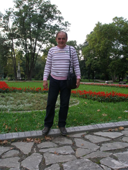 Dragan, 66, Belgrade, Serbia