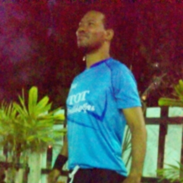 suvijak, 35, Tha Muang, Thailand