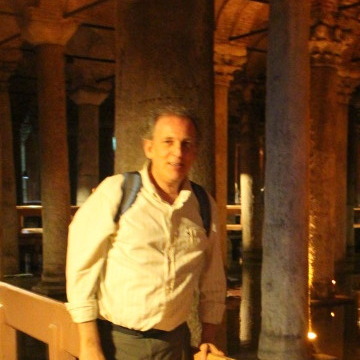 Kaan, 60, Istanbul, Turkey