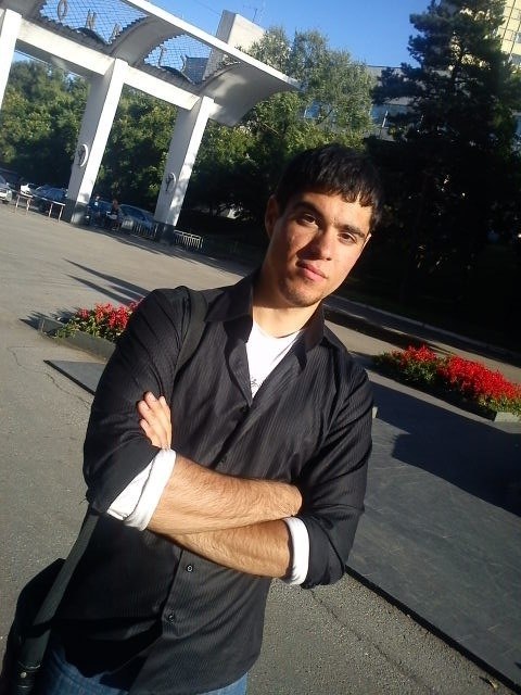 Никита Шулая, 32, 