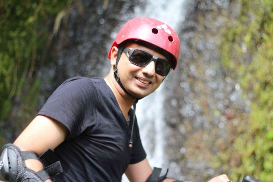 Saf, 47, Hobart, Australia