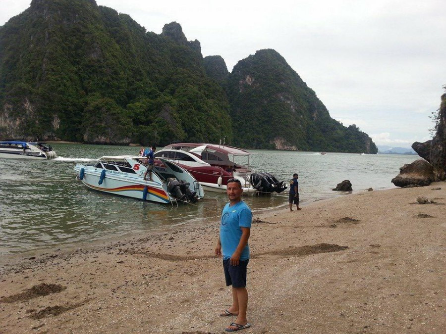 Habip Kösemen, 42, Istanbul, Turkey