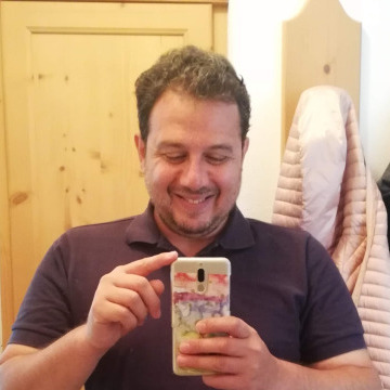 Luca, 49, Milan, Italy