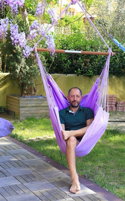 SERDAR AKIN, 60, Istanbul, Turkey