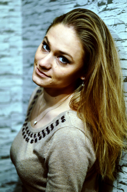 Lana, 35, Chuhuiv, Ukraine