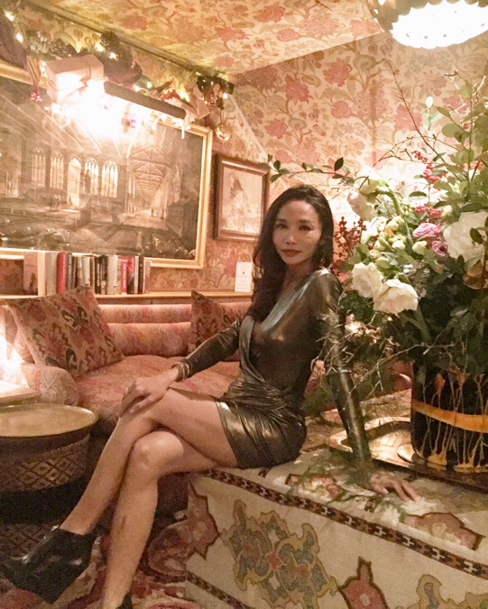 Nok Noi, 40, Savannakhet, Laos