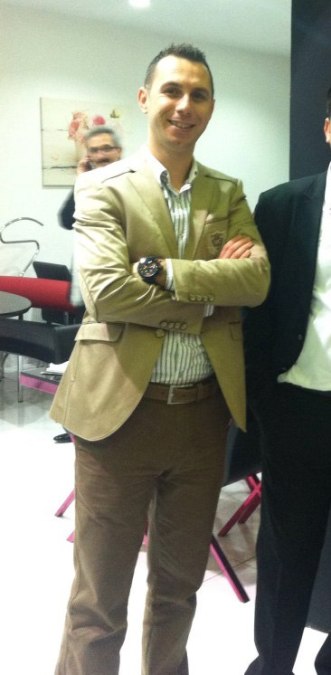 Lucky, 46, Izmir, Turkey