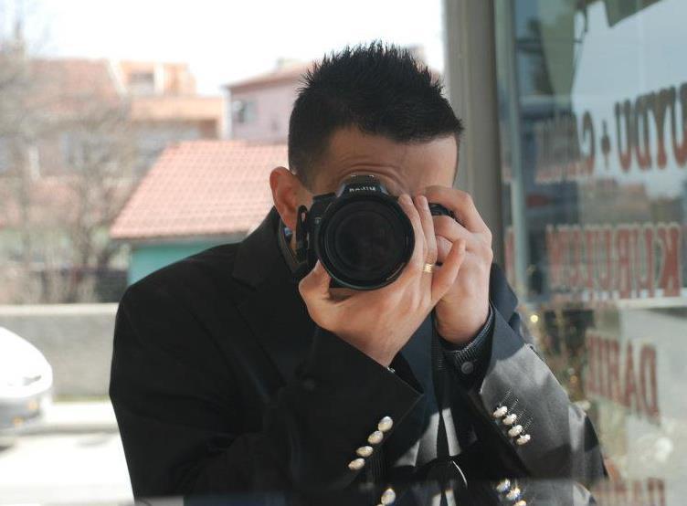 Selcuk DOGAN, 43, Istanbul, Turkey