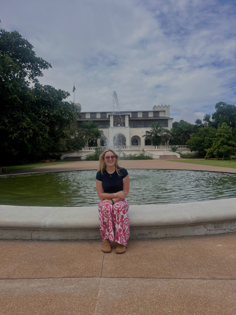 Romane Vandenberg, 20, Lome, Togo