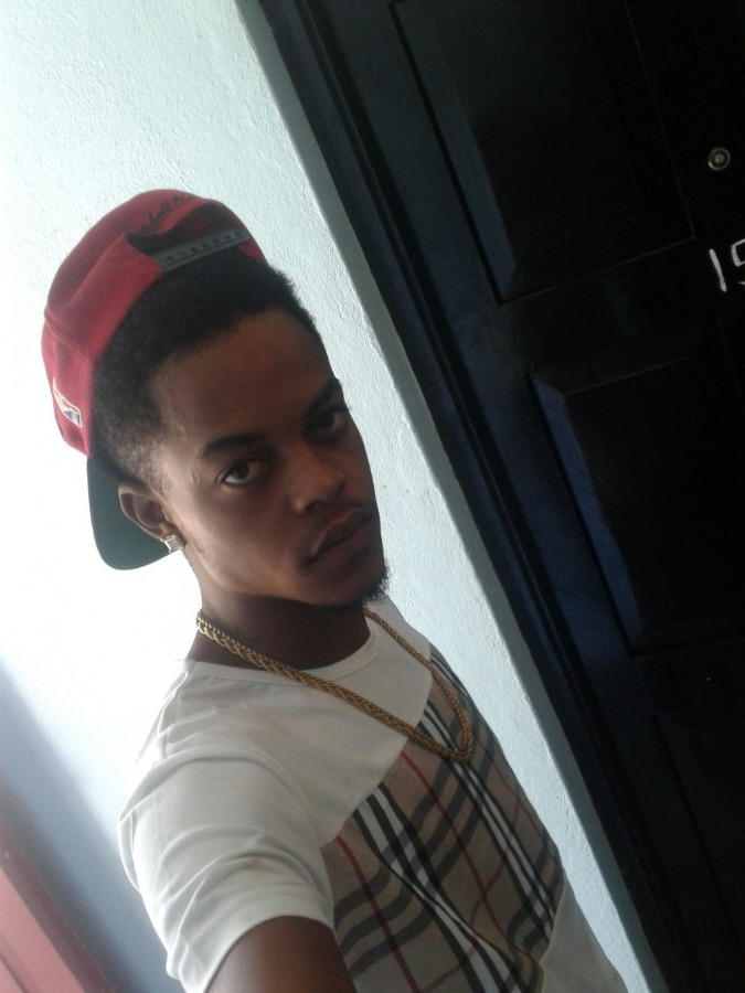 allahwalk gYle, 27, Kingston, Jamaica