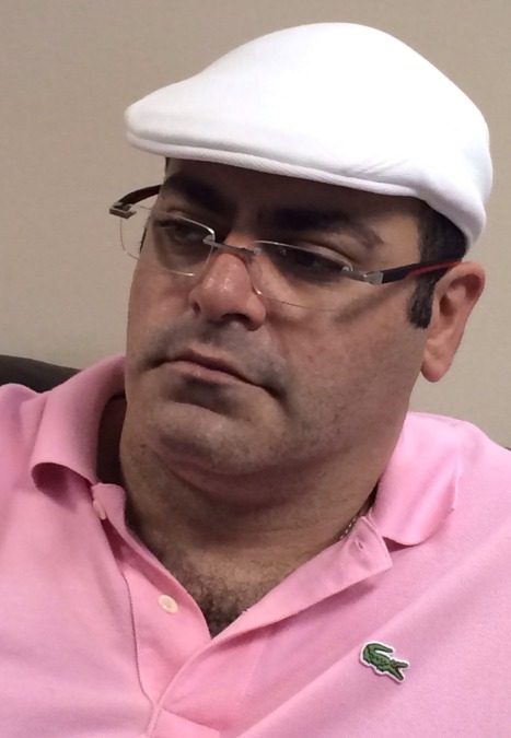 Kami, 49, Dubai, United Arab Emirates