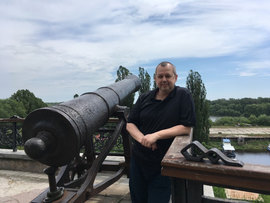 Alex Korablov, 53, Toronto, Canada