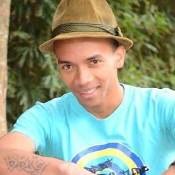 Lilou Adrian, 34, Antananarivo, Madagascar