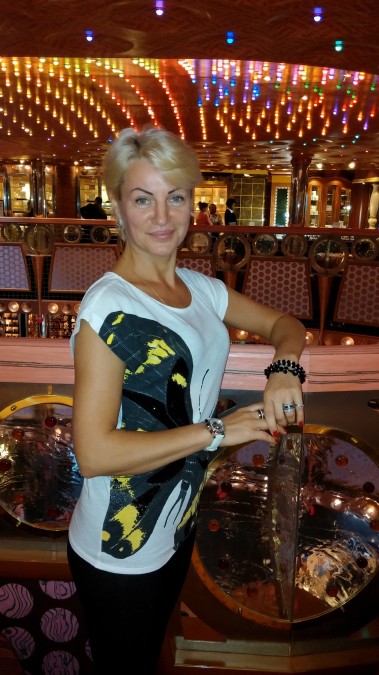 ALLA, 50, Brooklyn, United States